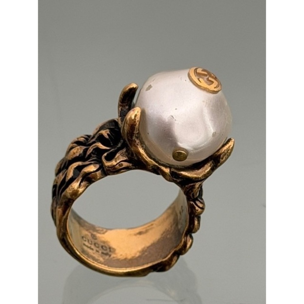 Authentic GUCCI Big Pearl Ring Size 12